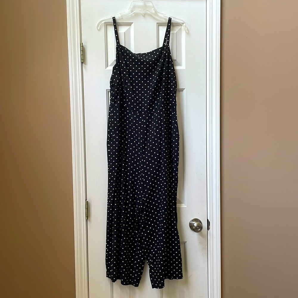 Flowey patterned romper